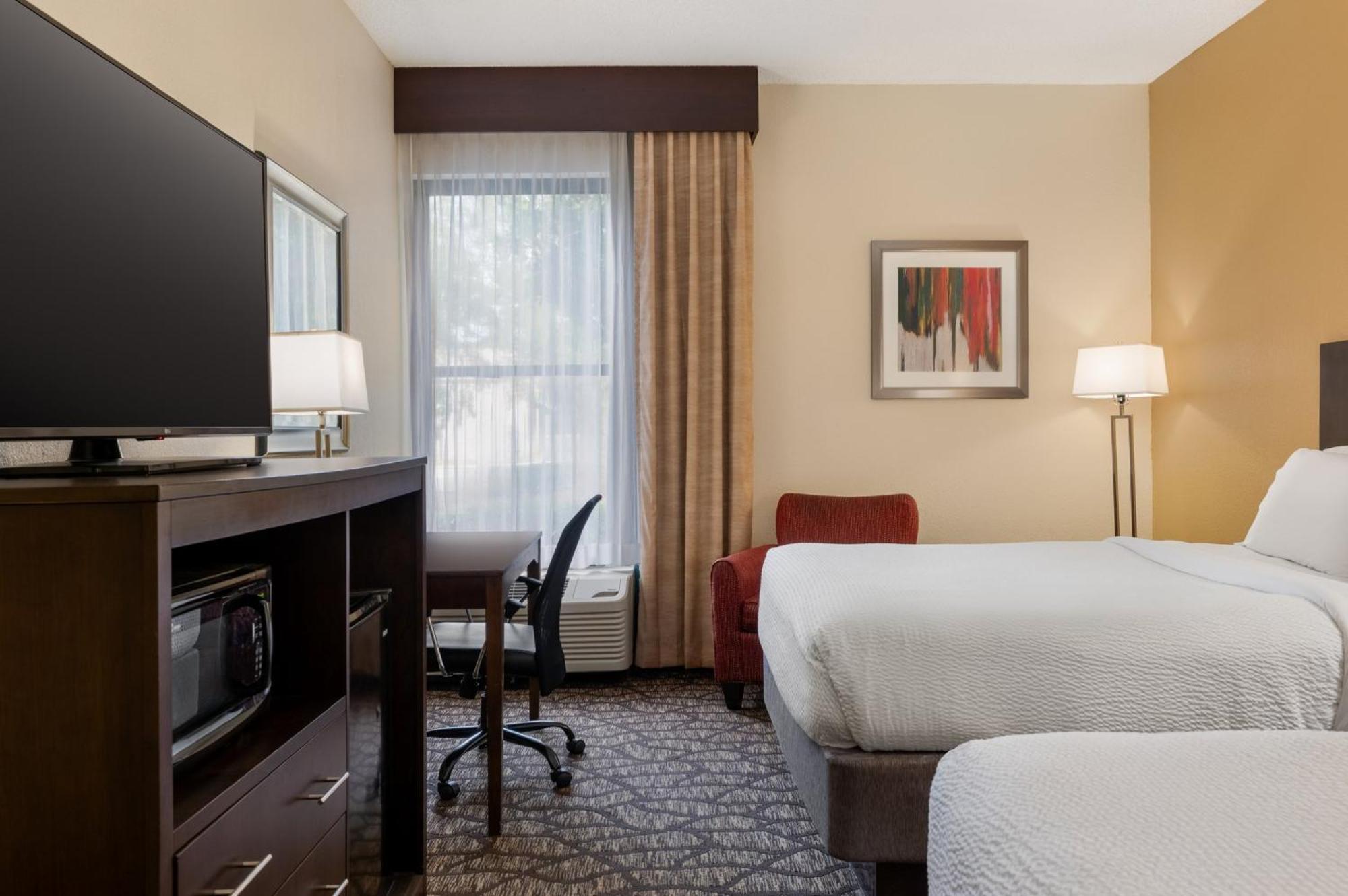 Holiday Inn Express Tallahassee By Ihg Екстер'єр фото