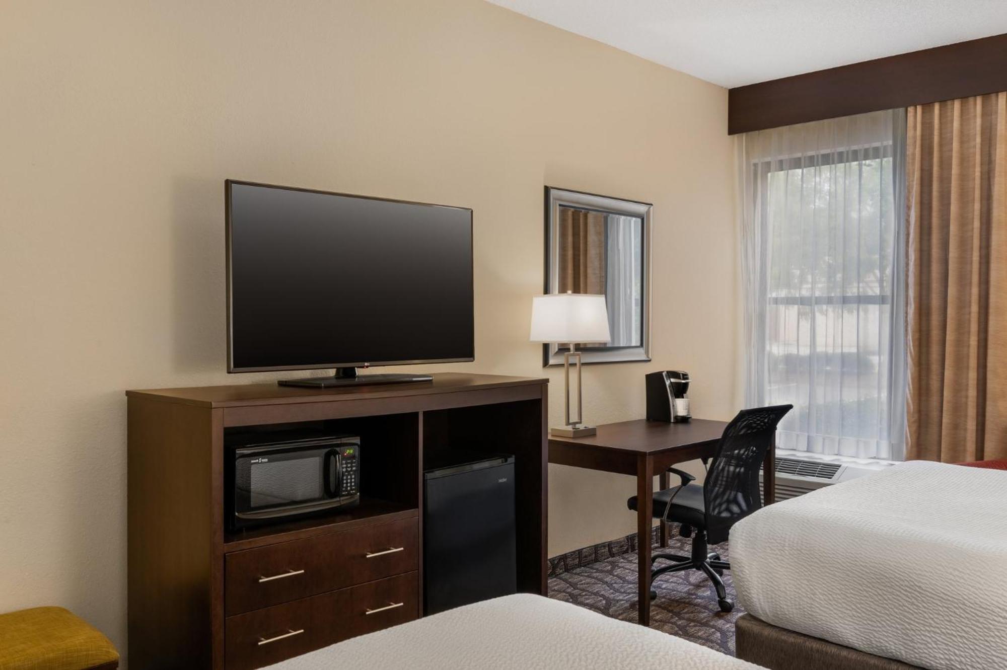 Holiday Inn Express Tallahassee By Ihg Екстер'єр фото